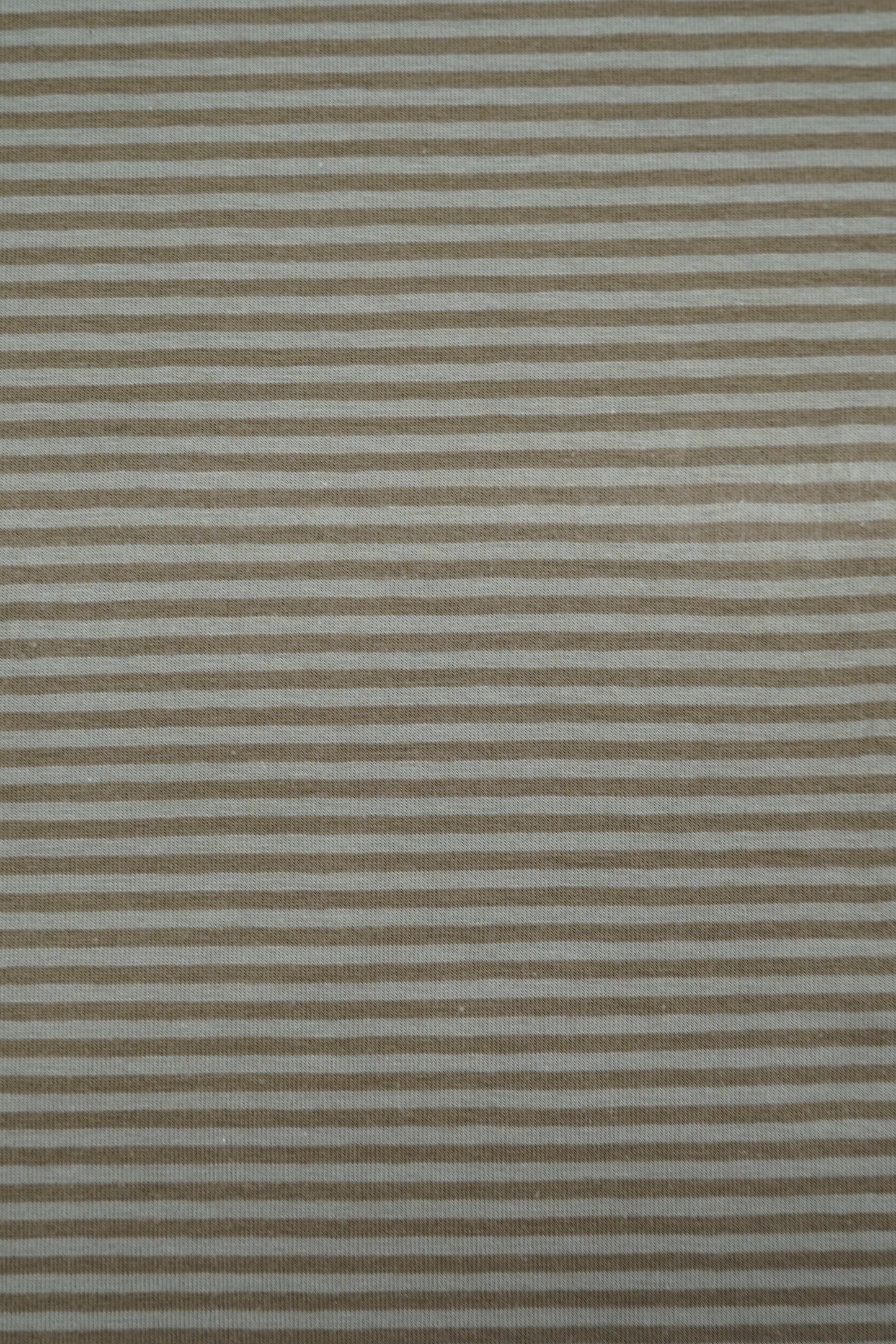 Jersey braune Streifen