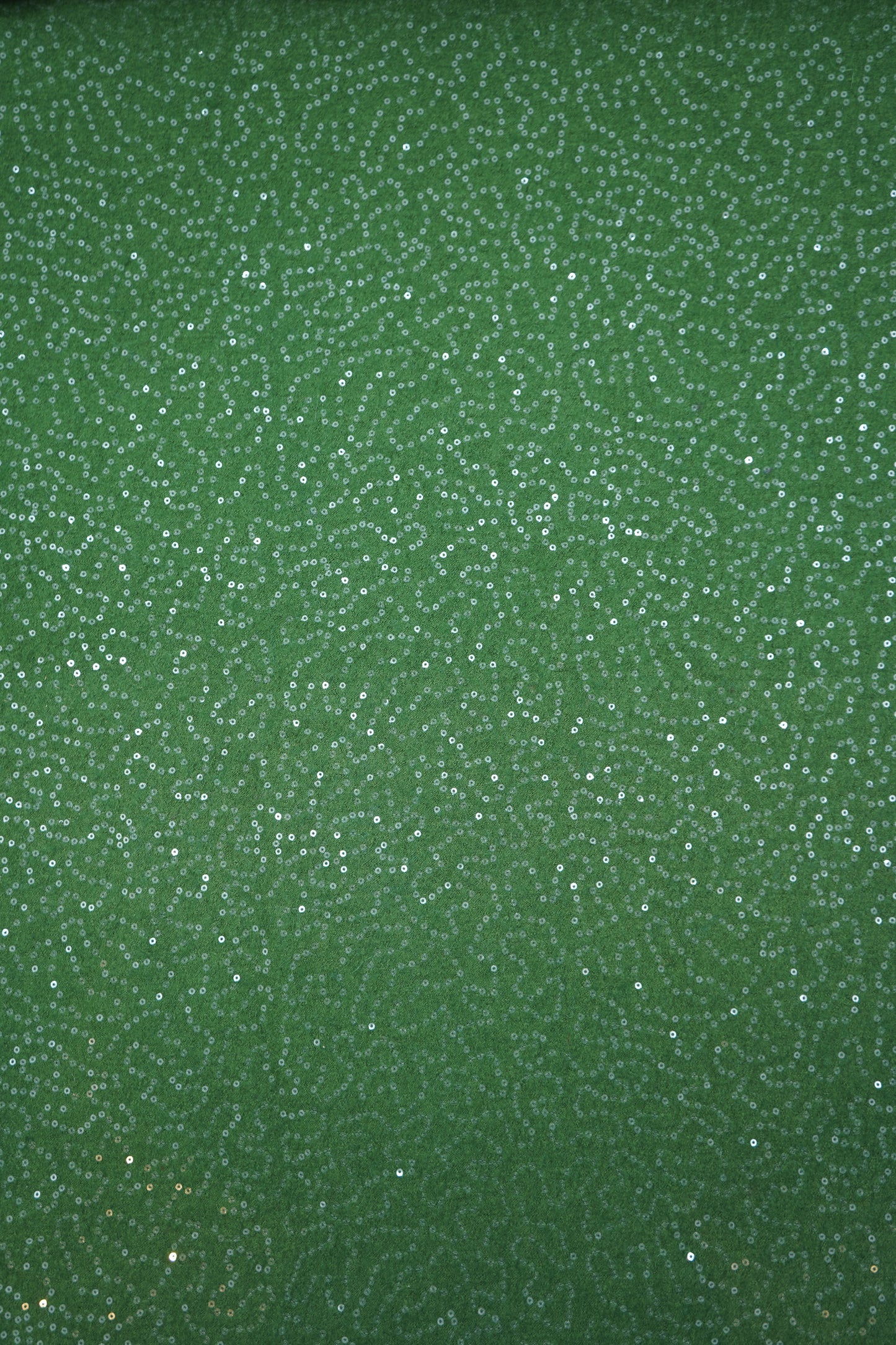 Walkloden grün mit Glitzerpailletten