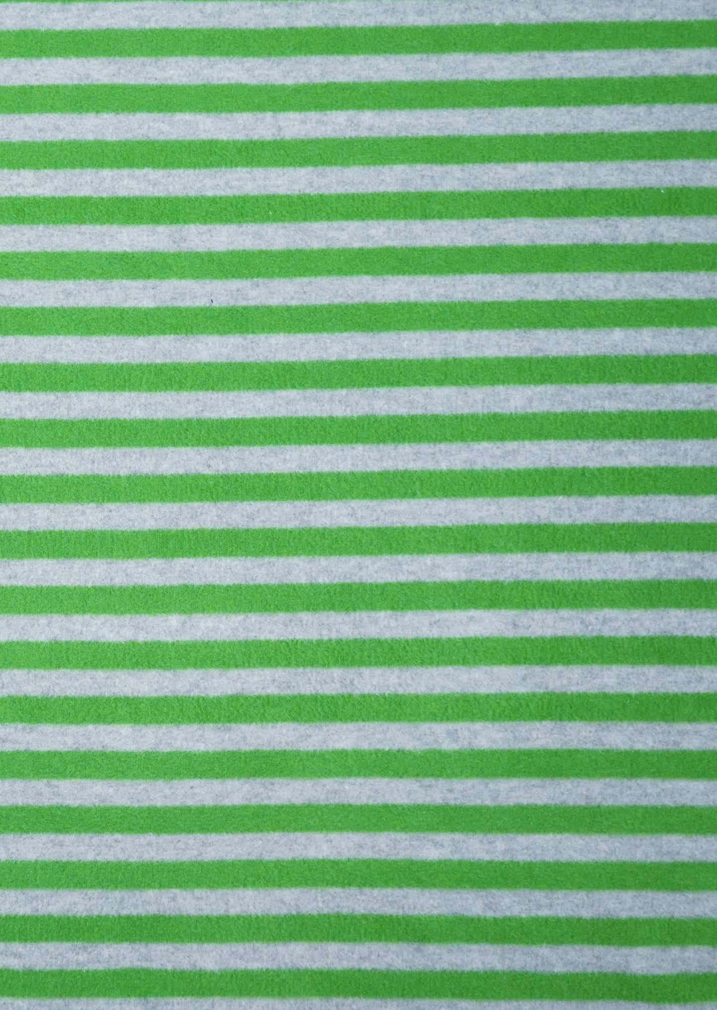 Fleece grün gestreift