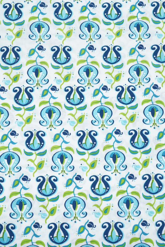 Baumwolle "Tante Ema" weiß mit Blumen